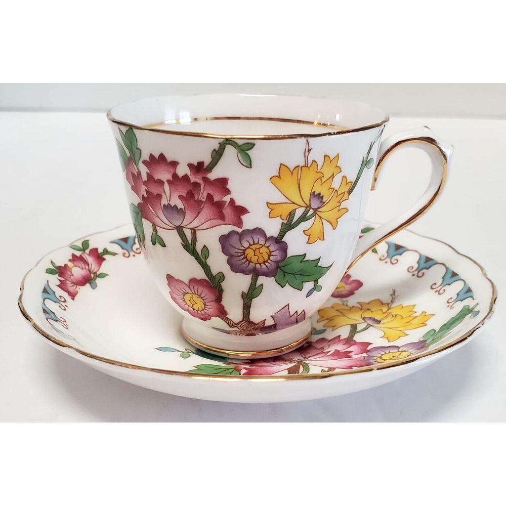VTG Tuscan Yuan Tea Cup & Saucer Fine Bone China Made in England White/Pink/Gold